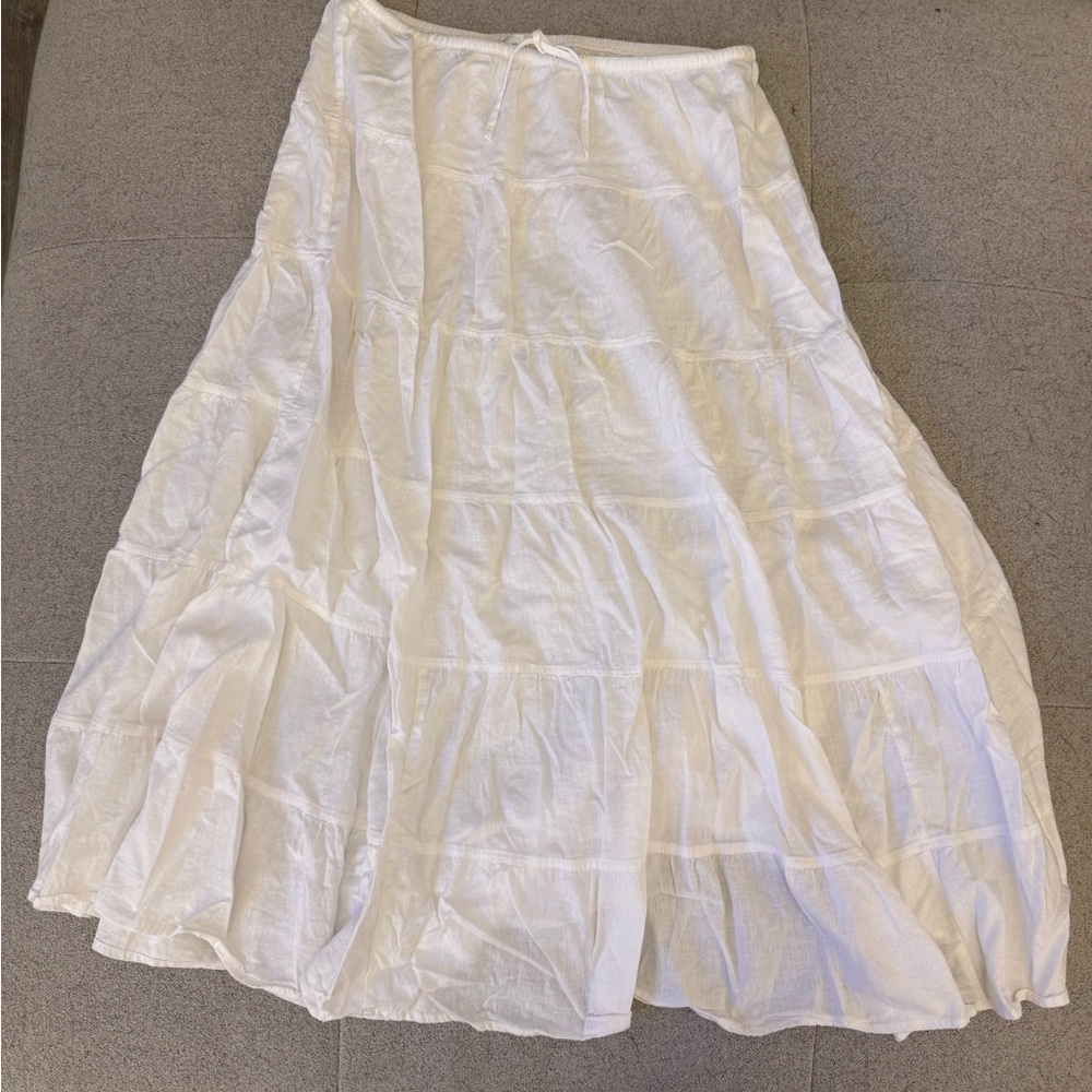 Wilfred White Tiered Maxi Skirt